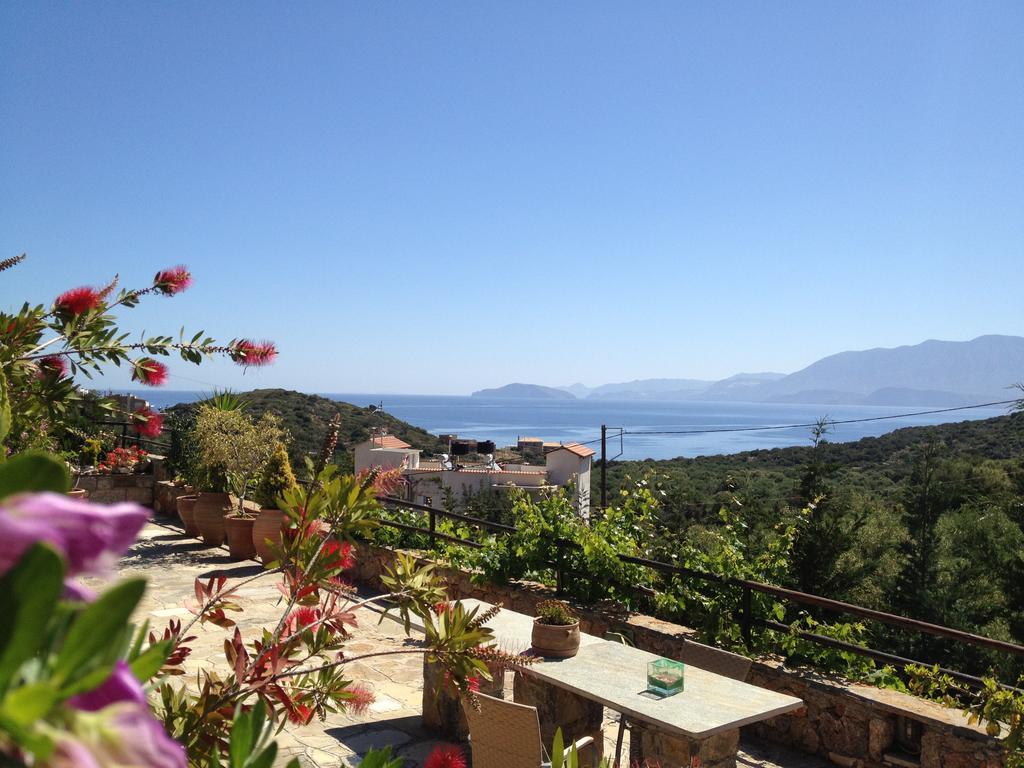 Fissi Villas Agritourism Accommodation Near The Sea Agios Nikolaos Exteriör bild